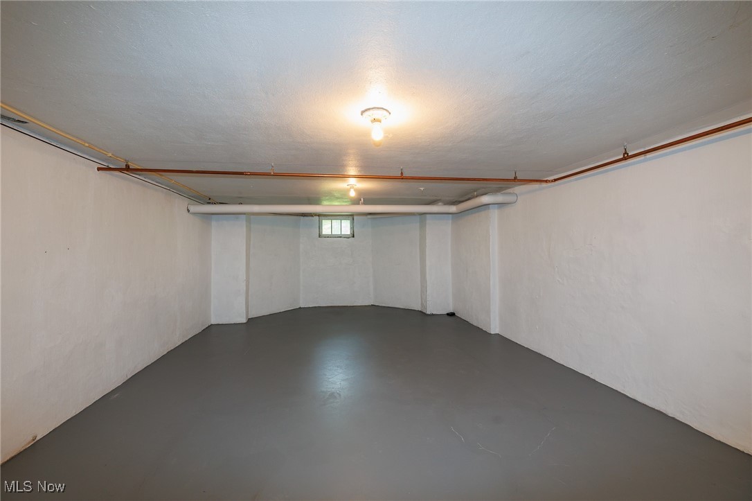 144 Forest Street Property Photo 36
