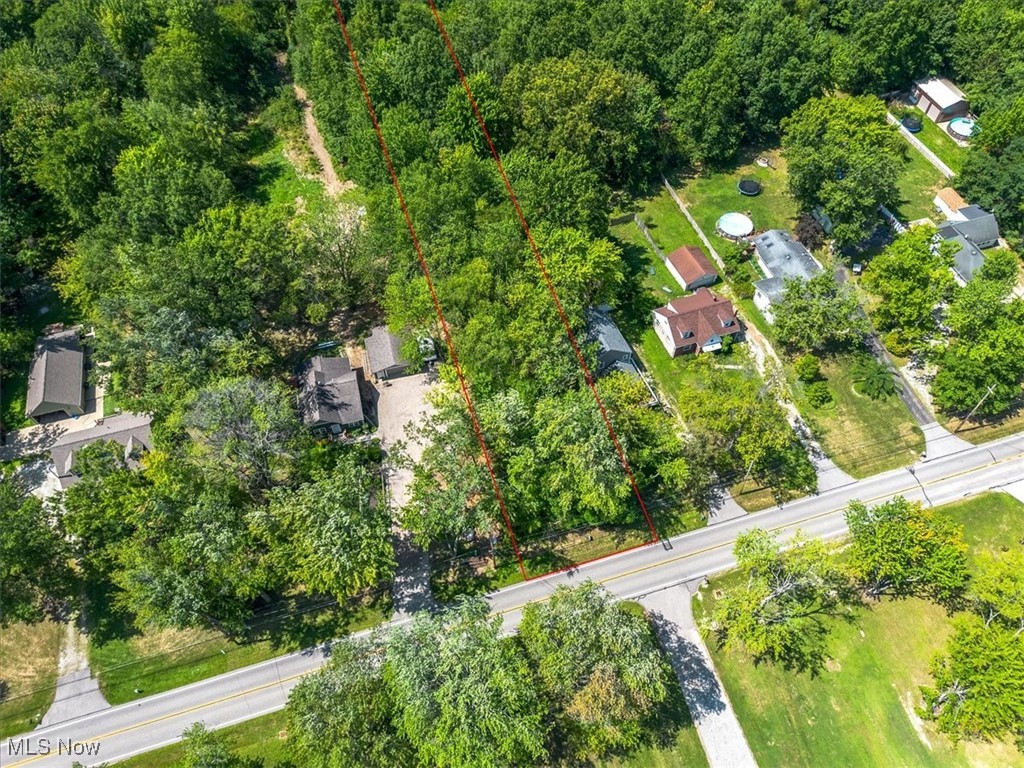 Bronson Road Property Photo 2