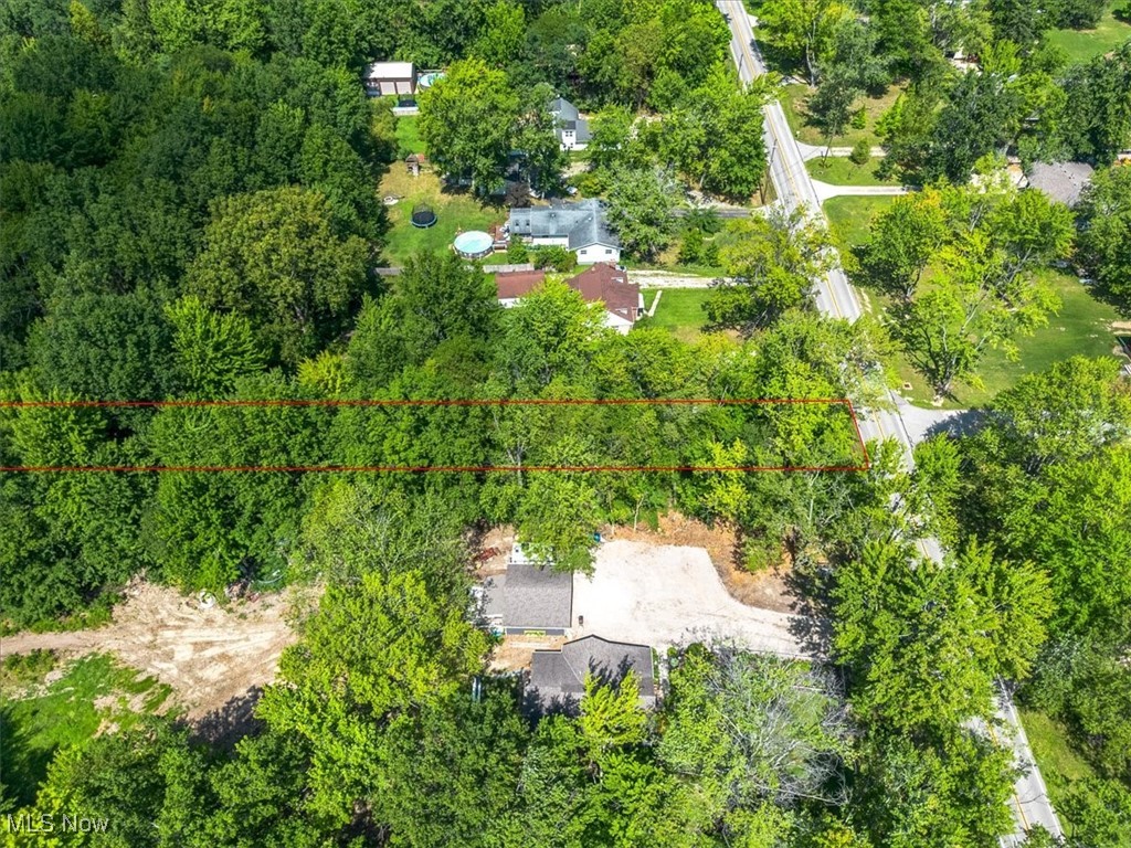 Bronson Road Property Photo 4