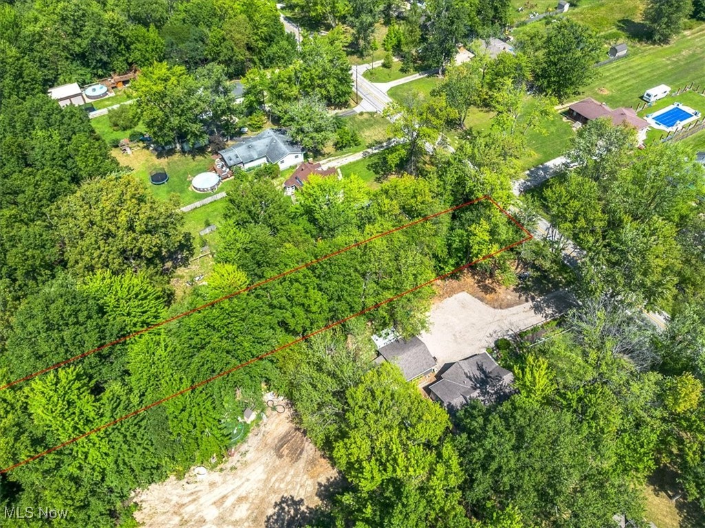Bronson Road Property Photo 5