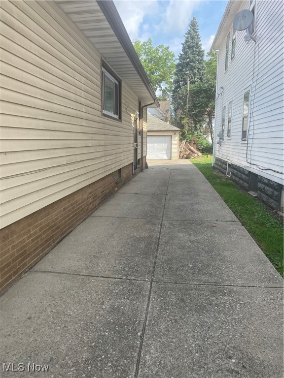 6921 Harvard Avenue Property Photo 2