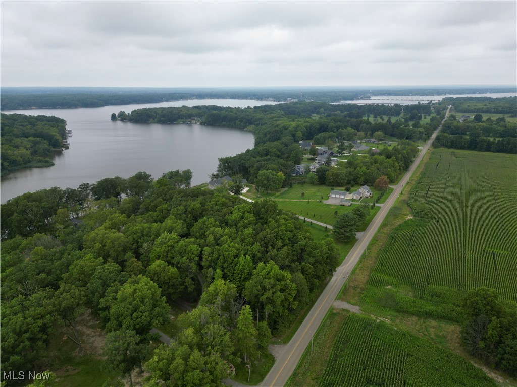 2630 Se River Road Property Photo 10