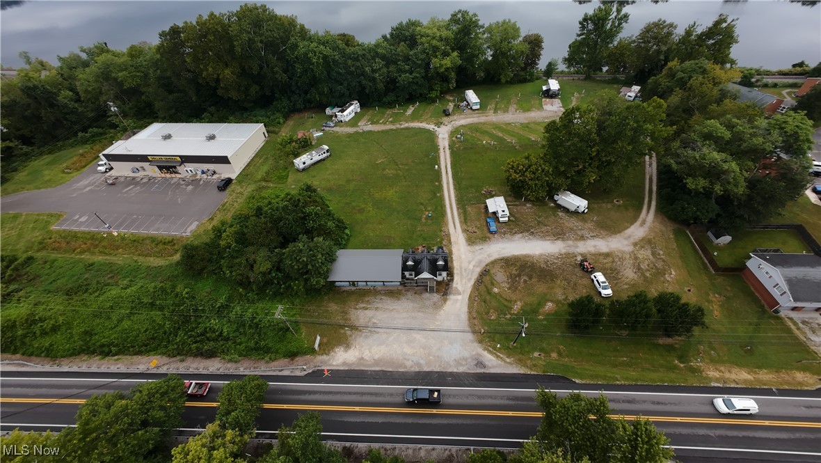 792 Riverview Drive Property Photo 4