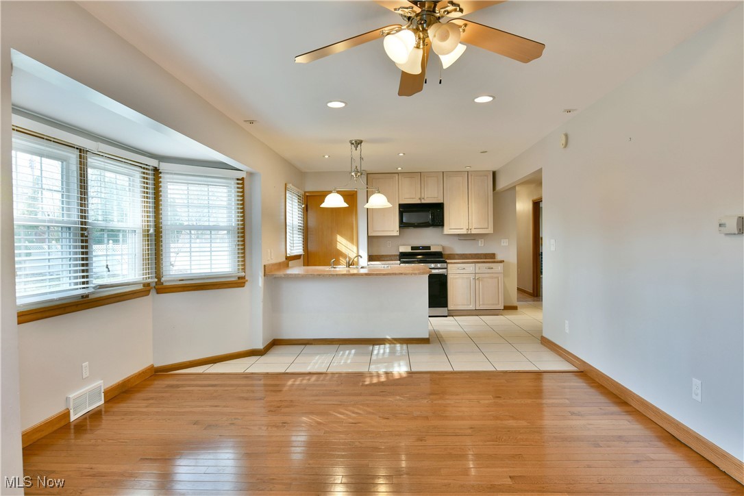 823 Wildwood Drive Ne Property Photo 22