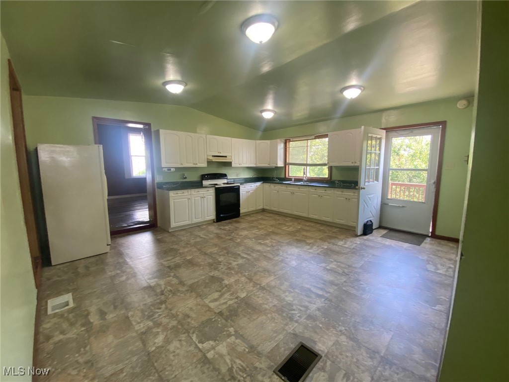 9031 State Route 213 Property Photo 8