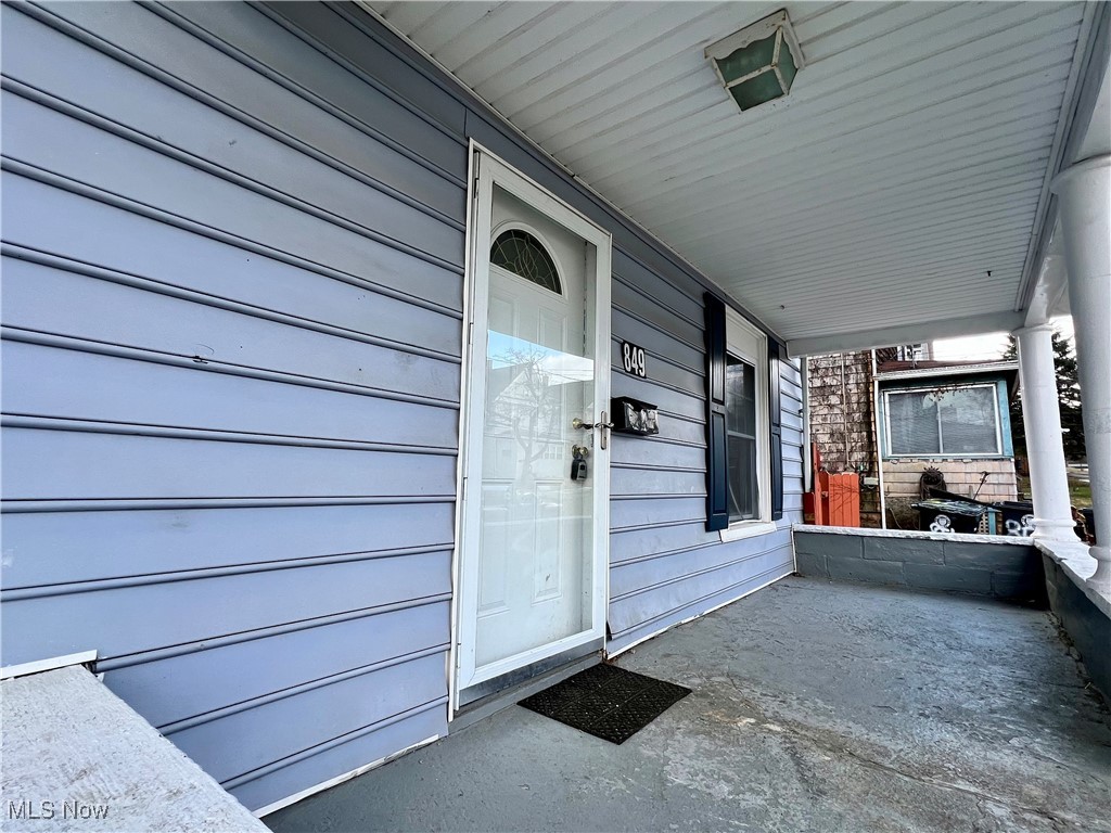 849 Amherst Street Property Photo 2