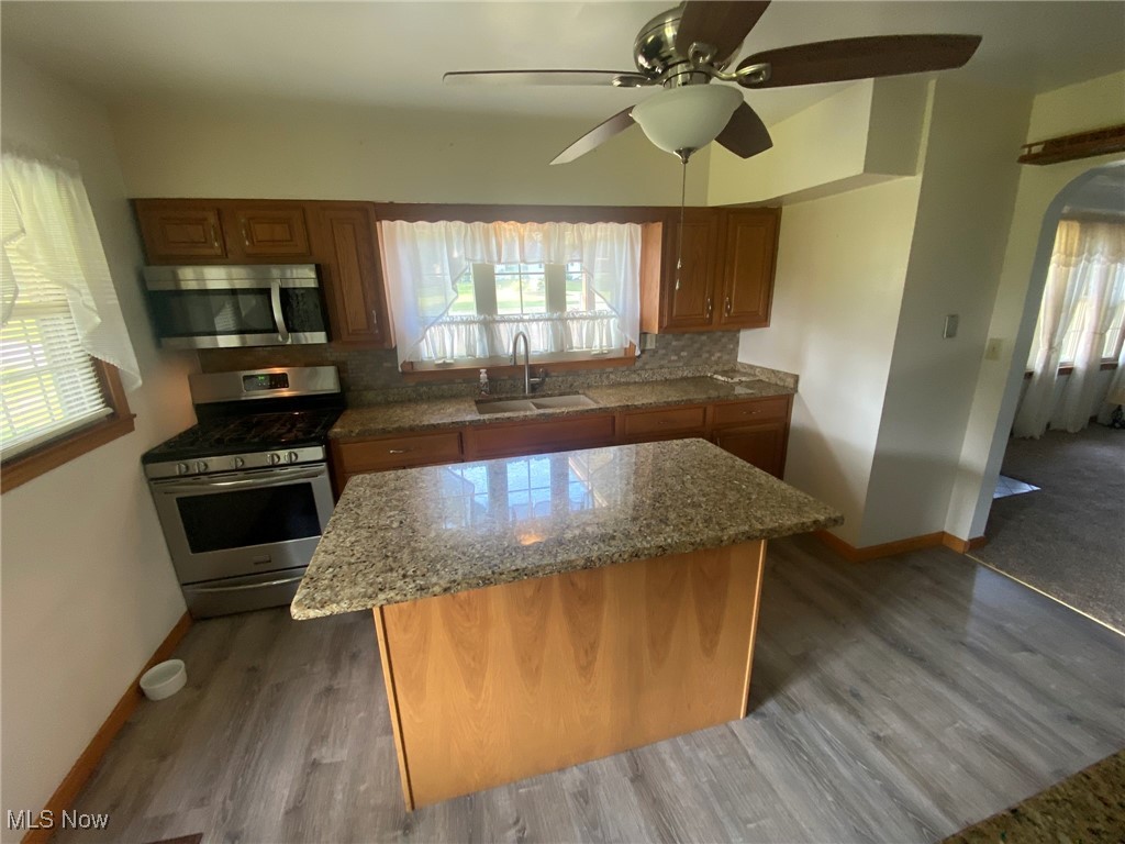1256 Bacon Avenue Property Photo 3