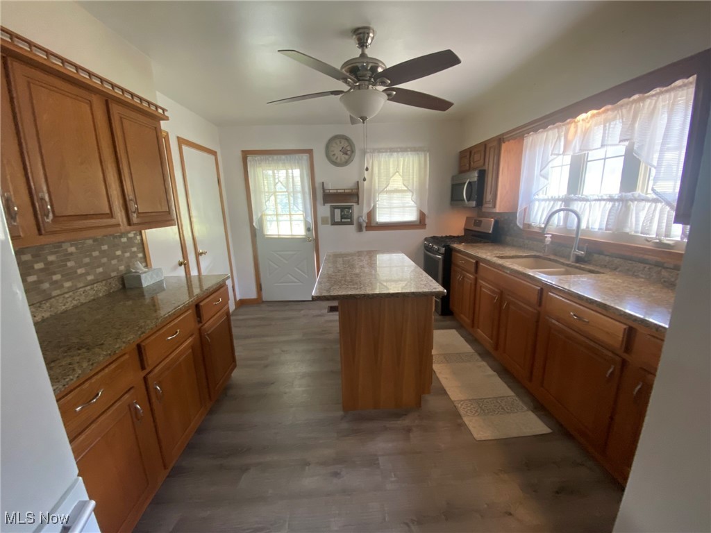 1256 Bacon Avenue Property Photo 6
