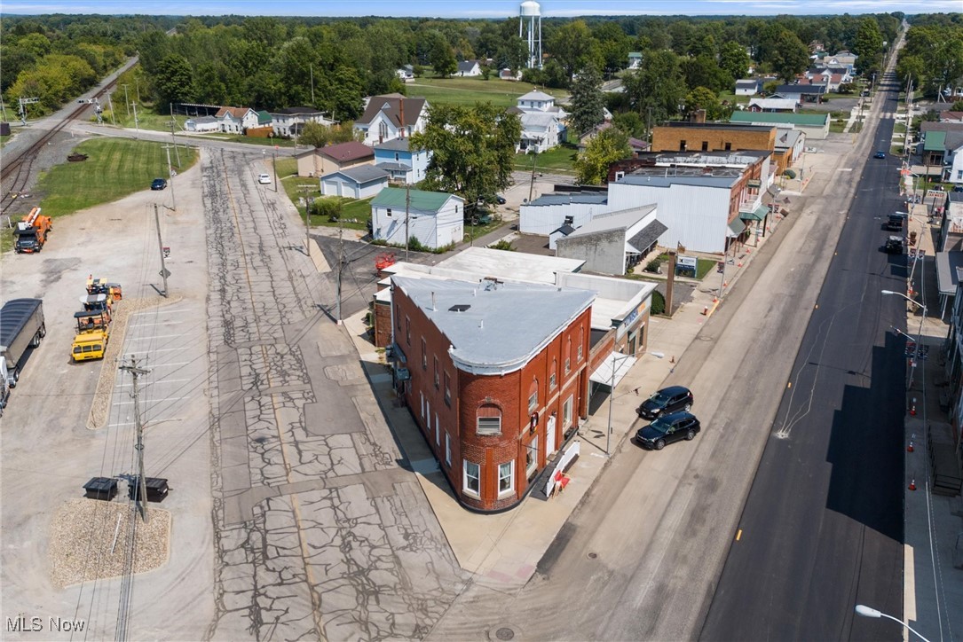 9 Main Street Property Photo 4