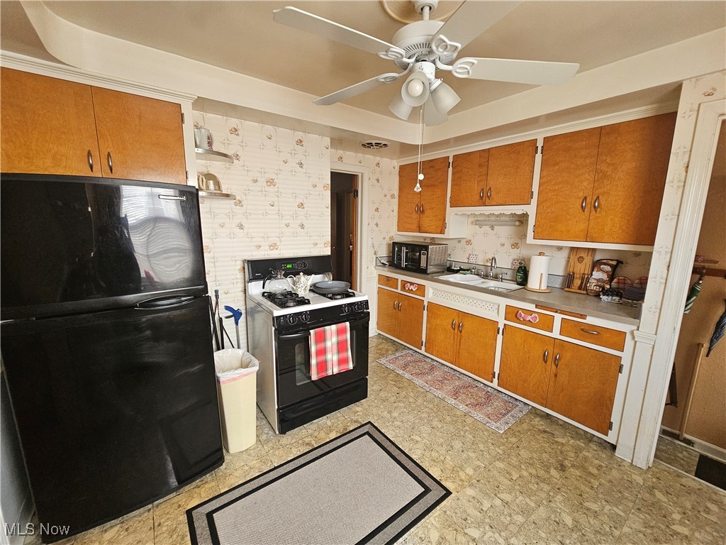 2232 S Taylor Road Property Photo 3