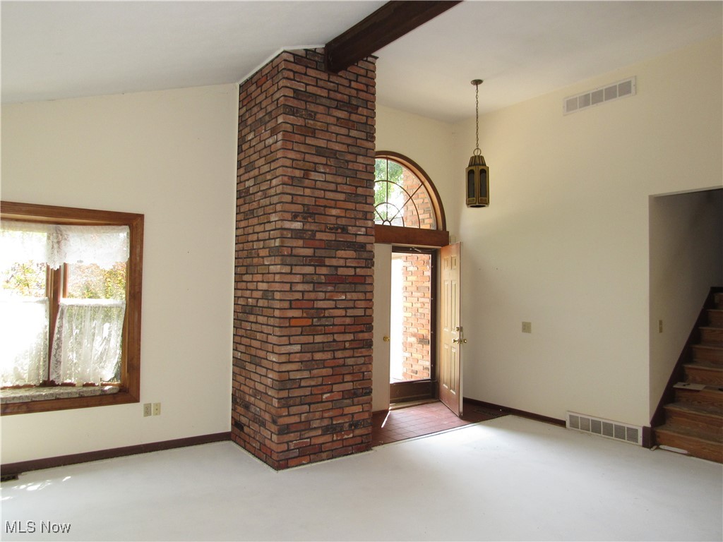 16982 Bob White Circle Property Photo 9
