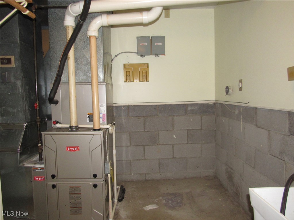 16982 Bob White Circle Property Photo 33