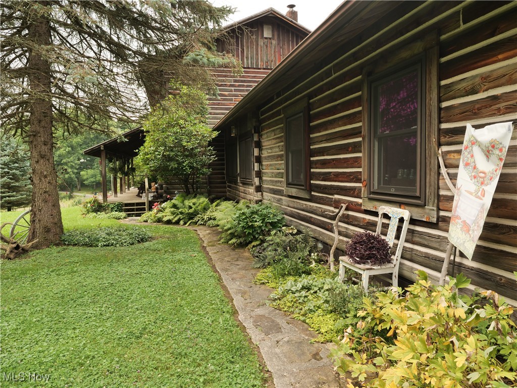 1091 River Road Property Photo 6
