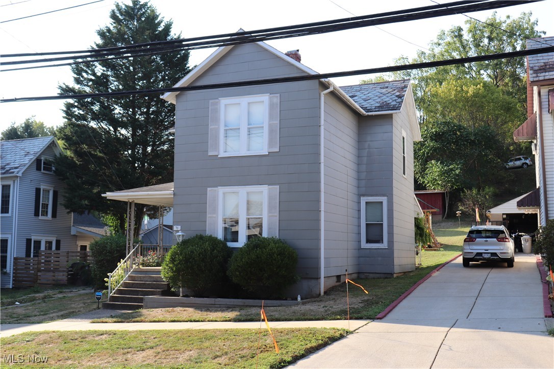 903 Warren Street Property Photo 2