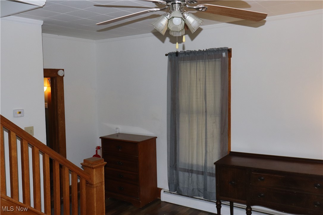 903 Warren Street Property Photo 8