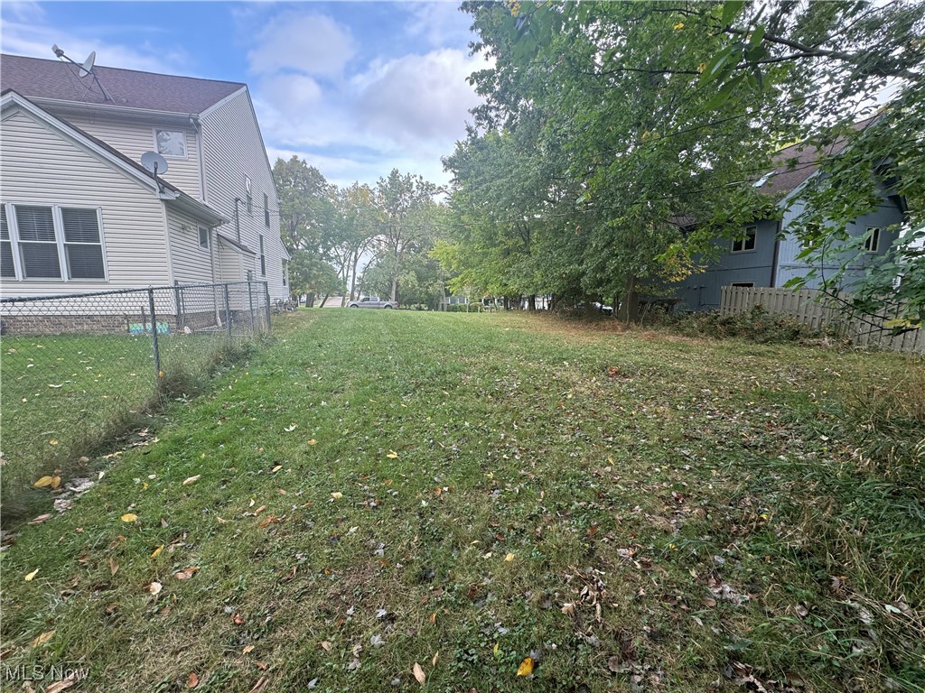 8215 Marlborough Avenue Property Photo 4