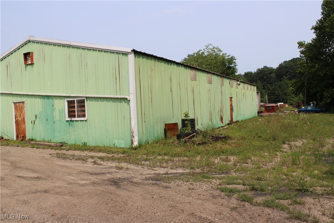 155 Walnut Street Property Photo 2