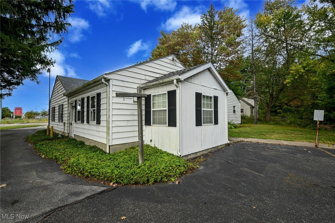 6942 State Route 44 Property Photo 6
