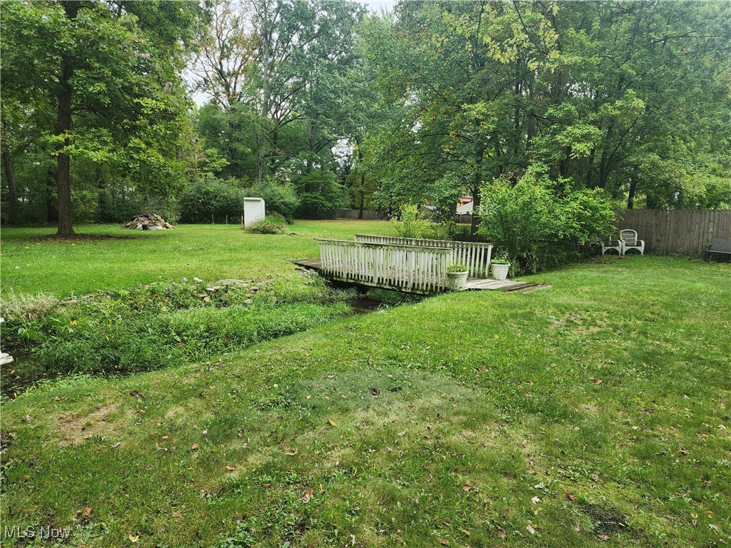 2261 Lake Road Property Photo 4