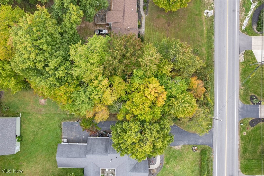 Olde Eight Road Property Photo 4
