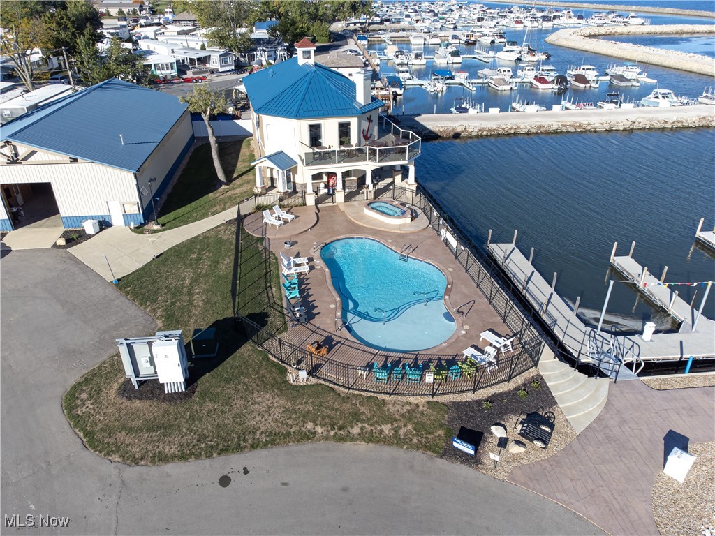 91 Gone Fishin Property Photo 7