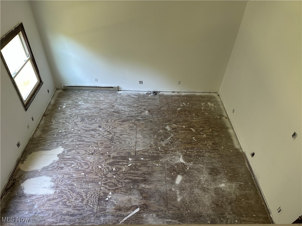 36 Friar Tuck Road Property Photo 9