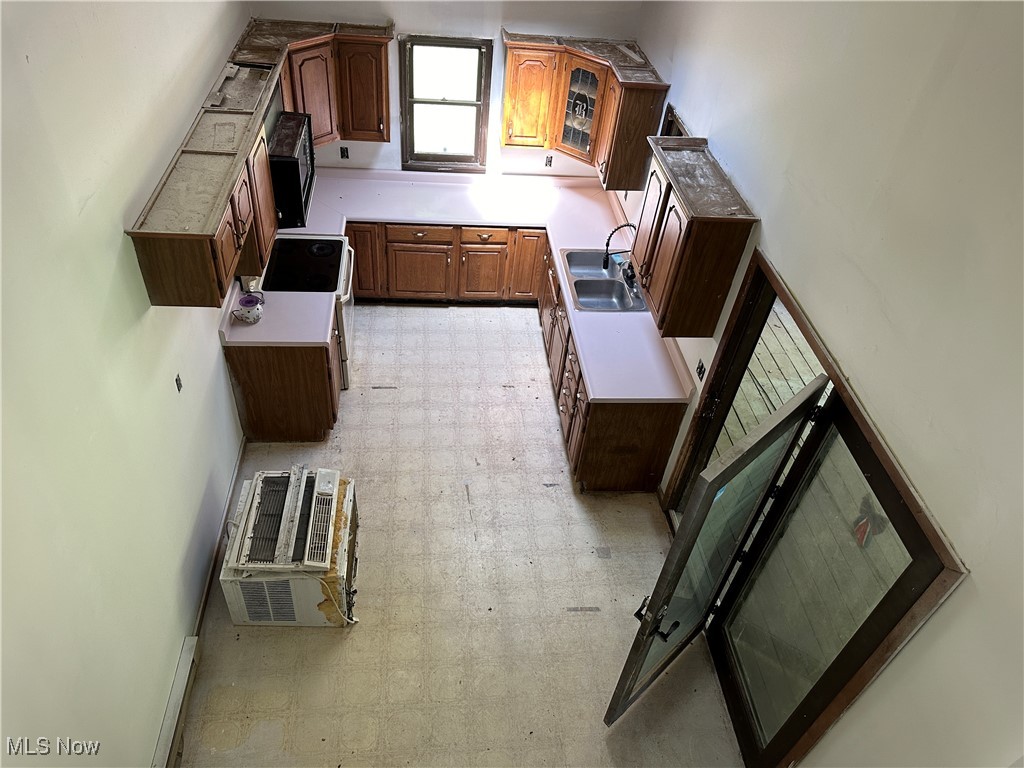36 Friar Tuck Road Property Photo 10