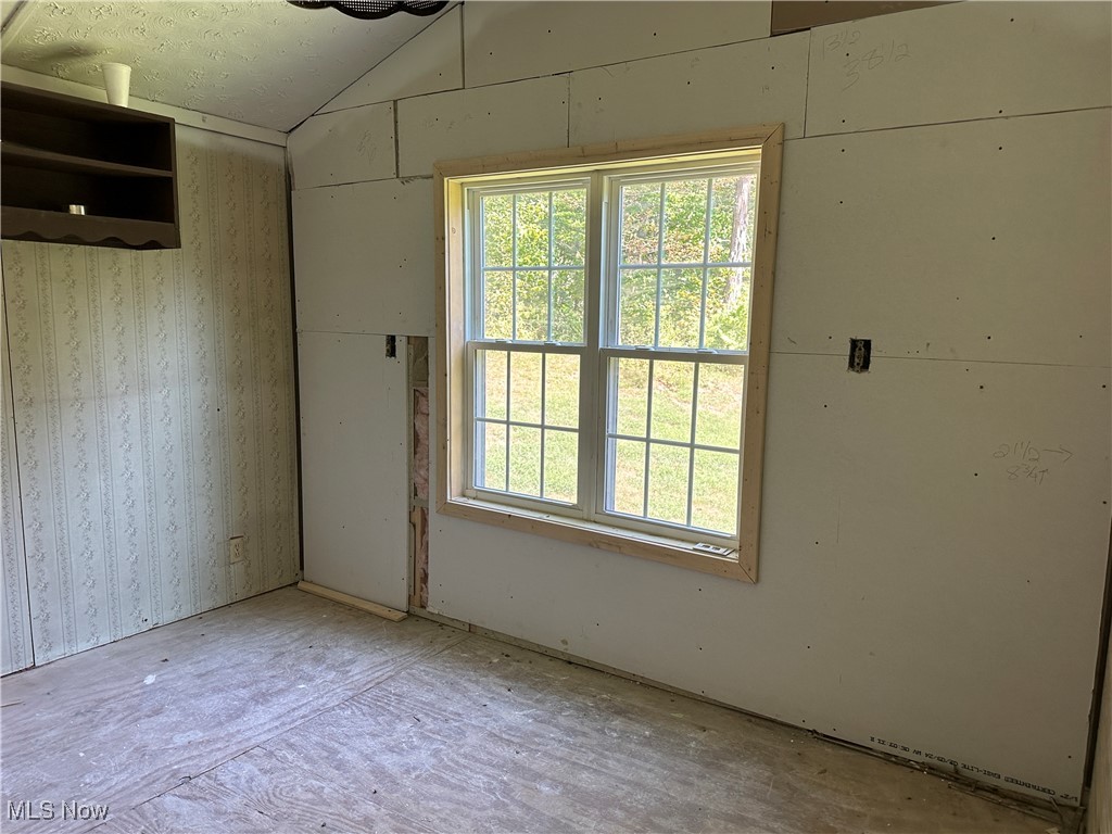 36 Friar Tuck Road Property Photo 15