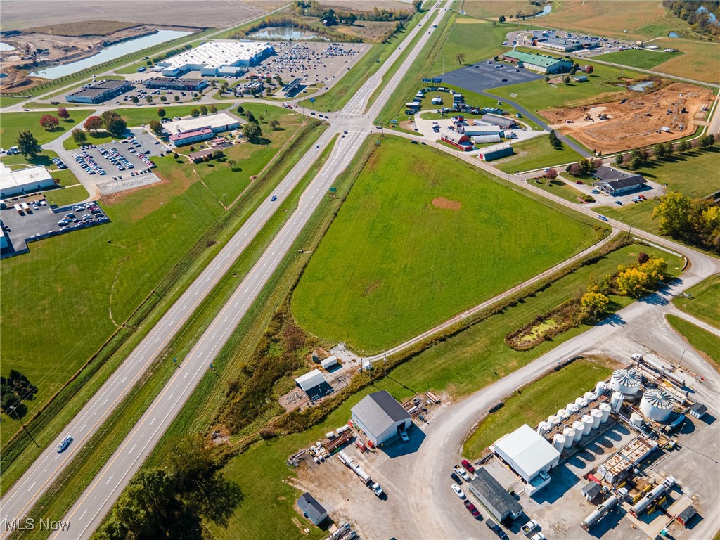23900 Airport Road Property Photo 2