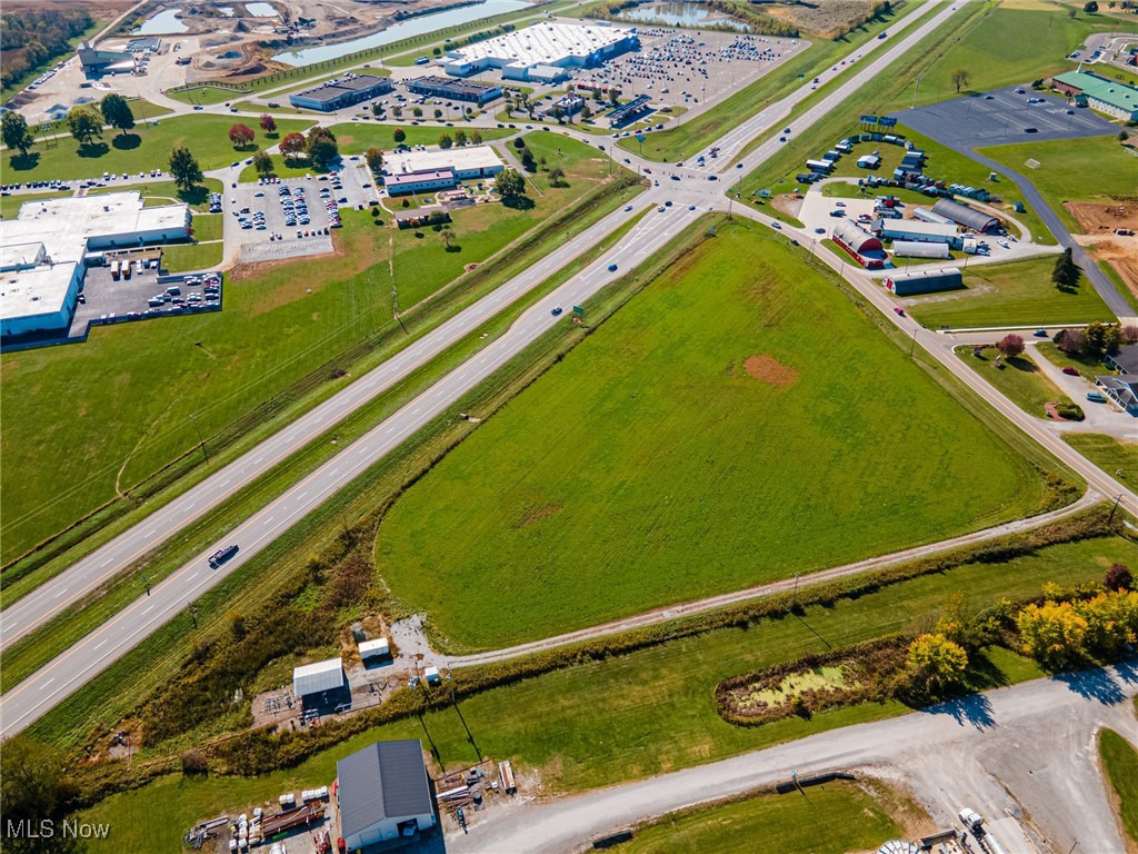 23900 Airport Road Property Photo 4