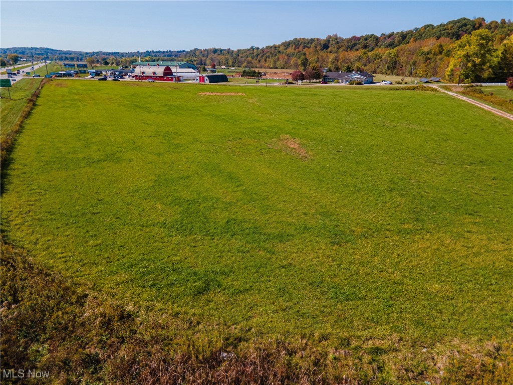 23900 Airport Road Property Photo 6