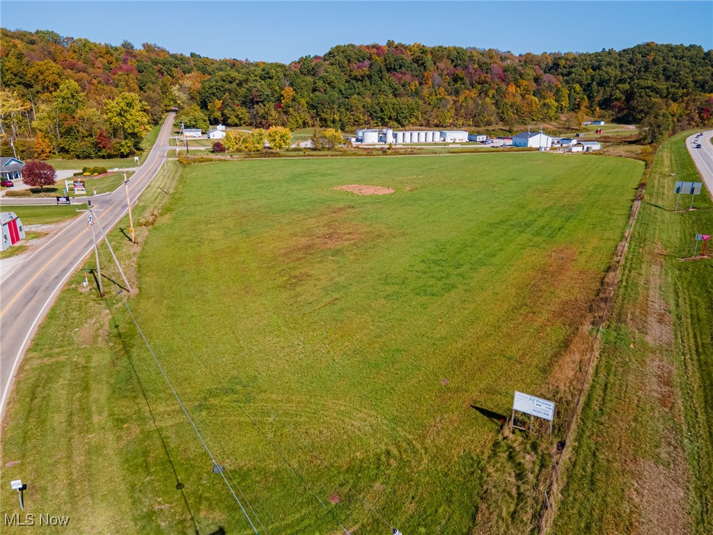 23900 Airport Road Property Photo 7