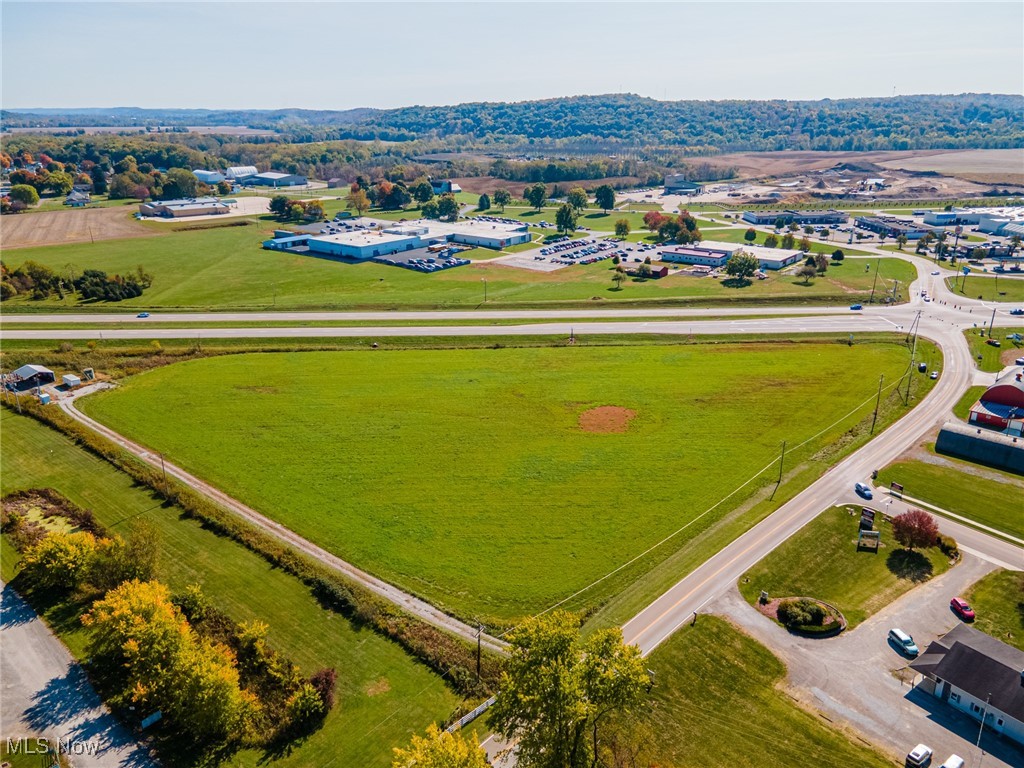 23900 Airport Road Property Photo 9