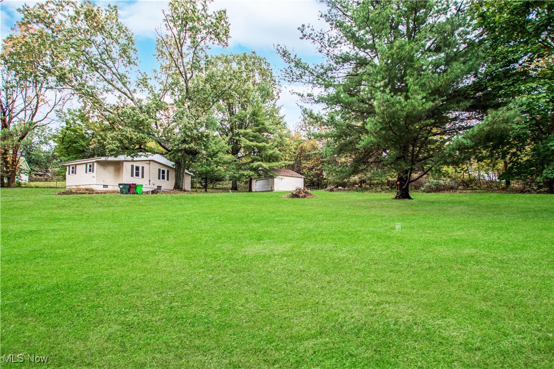 Sunset Road Property Photo 1