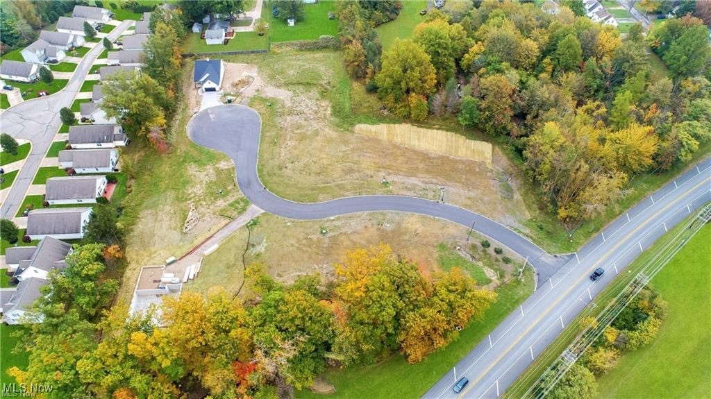 37 Blue Heron Court Property Photo 4