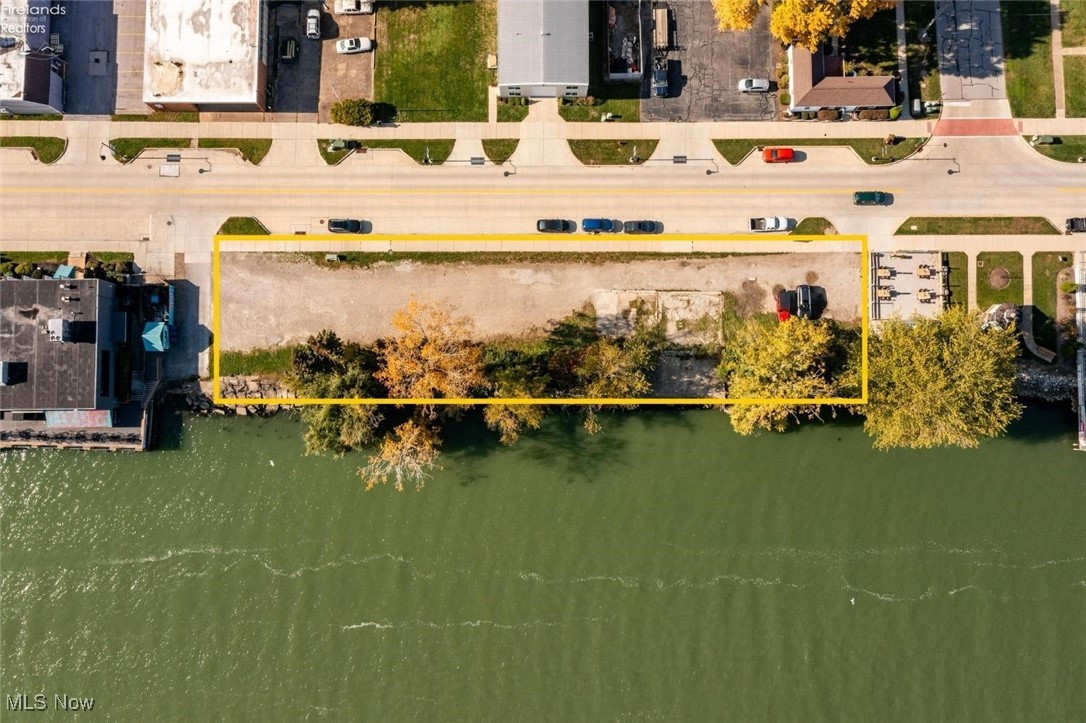 Main Street Property Photo 2