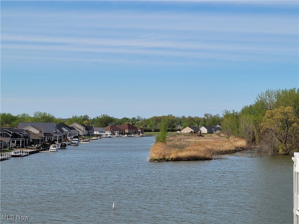 8 Yacht Club Lane Property Photo 17