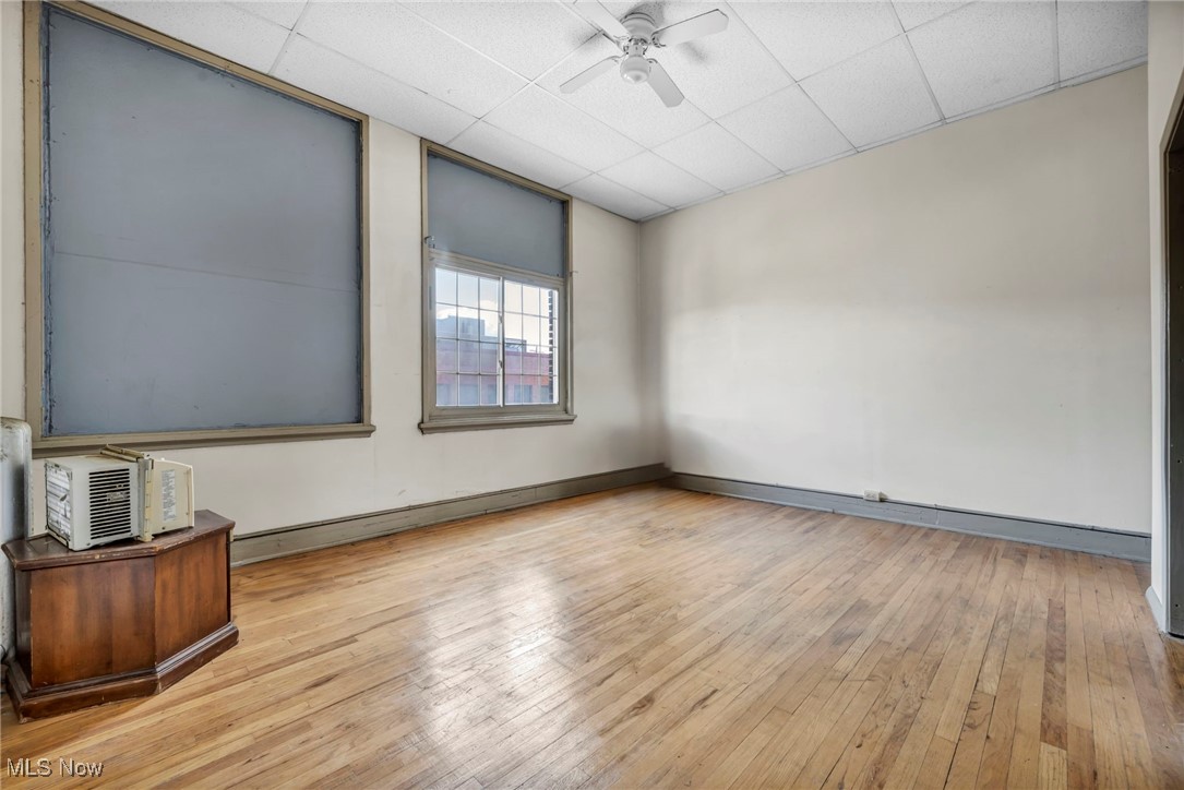 3226 Euclid Avenue Property Photo 22