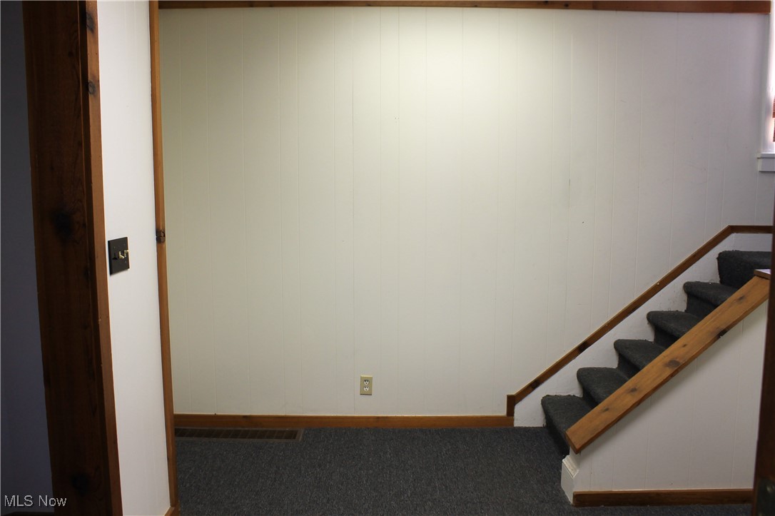 988 E 185th Street Property Photo 12