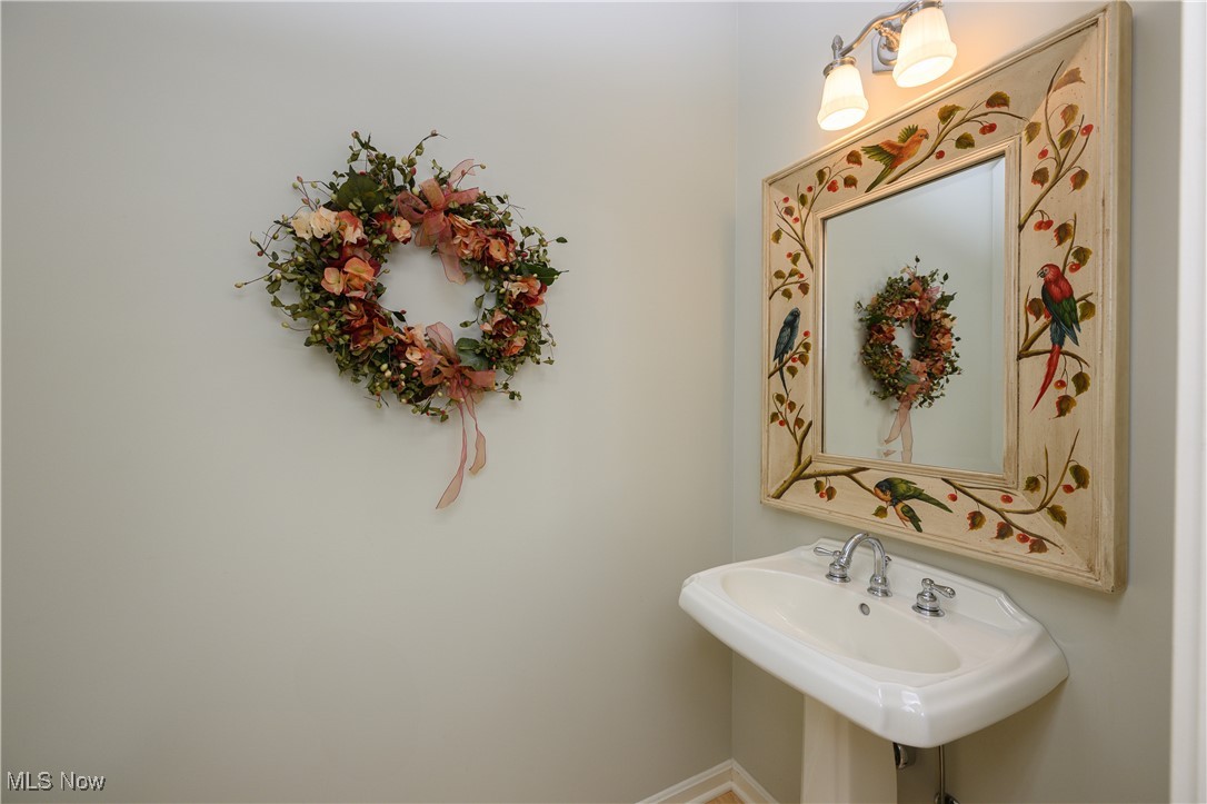8374 Deacon Avenue Nw Property Photo 24