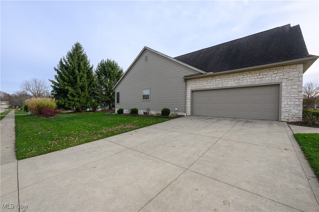 8374 Deacon Avenue Nw Property Photo 35