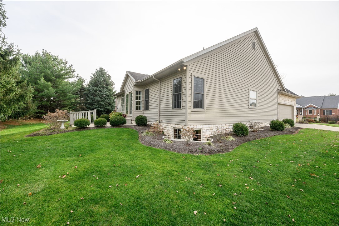8374 Deacon Avenue Nw Property Photo 36