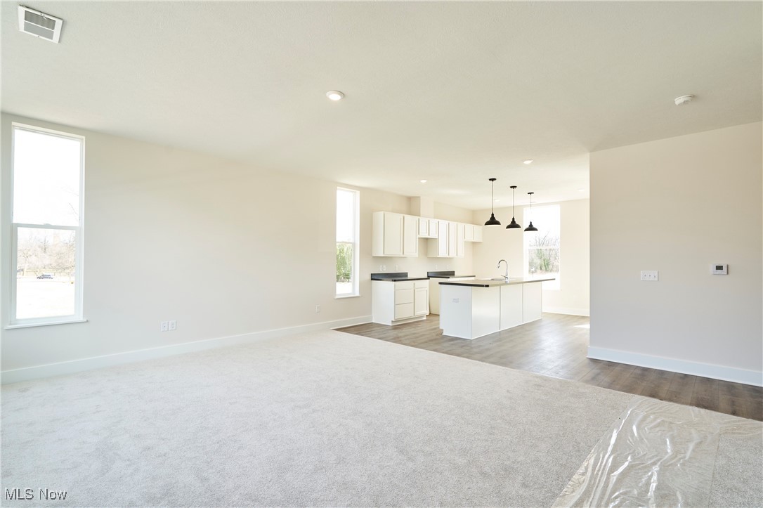 596 Mull Avenue 8 Property Photo 8