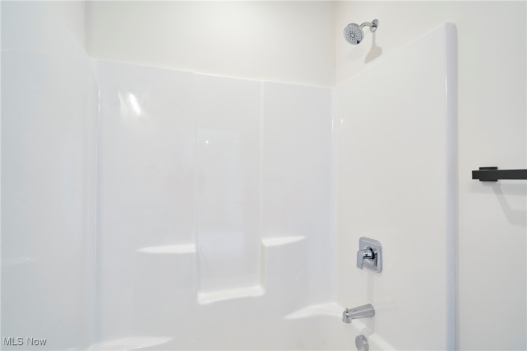 596 Mull Avenue 8 Property Photo 22