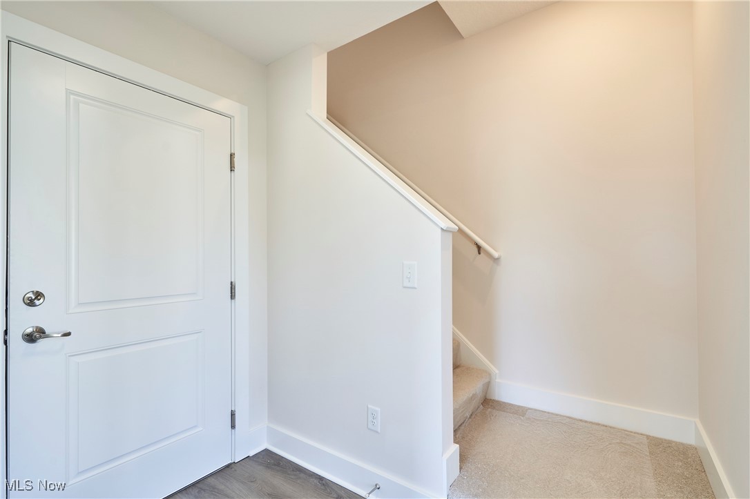596 Mull Avenue 8 Property Photo 24