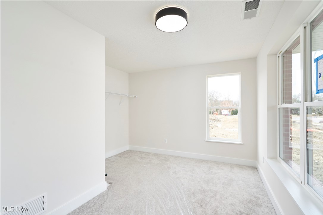 604 Mull Avenue 12 Property Photo 8