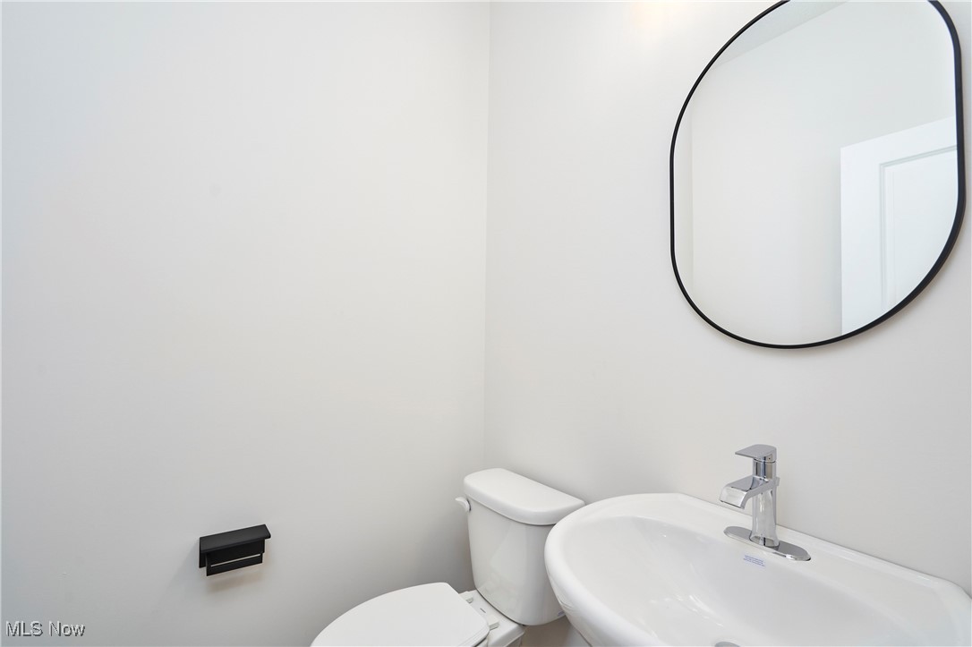 604 Mull Avenue 12 Property Photo 9