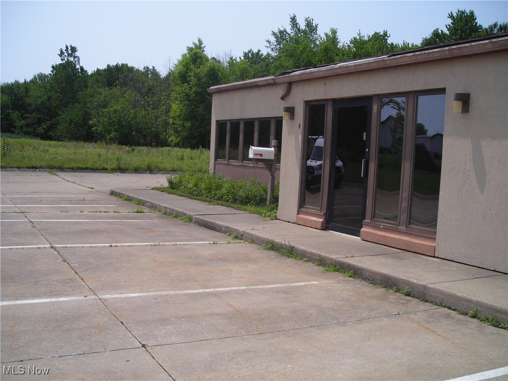 19511 Progress Drive Property Photo 1