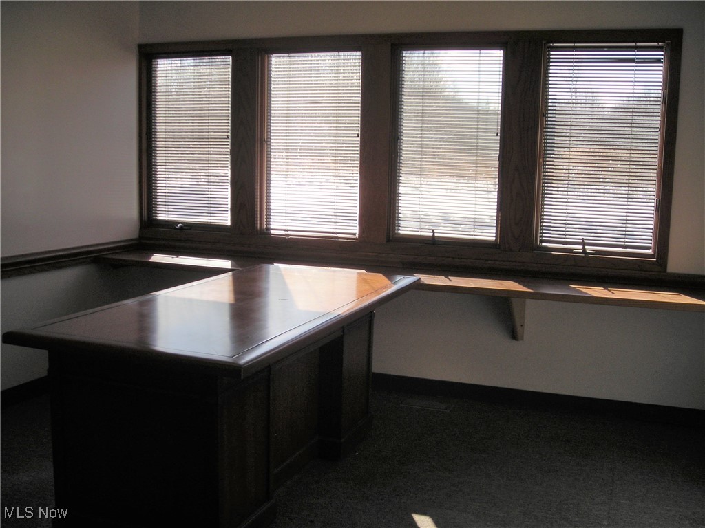 19511 Progress Drive Property Photo 4