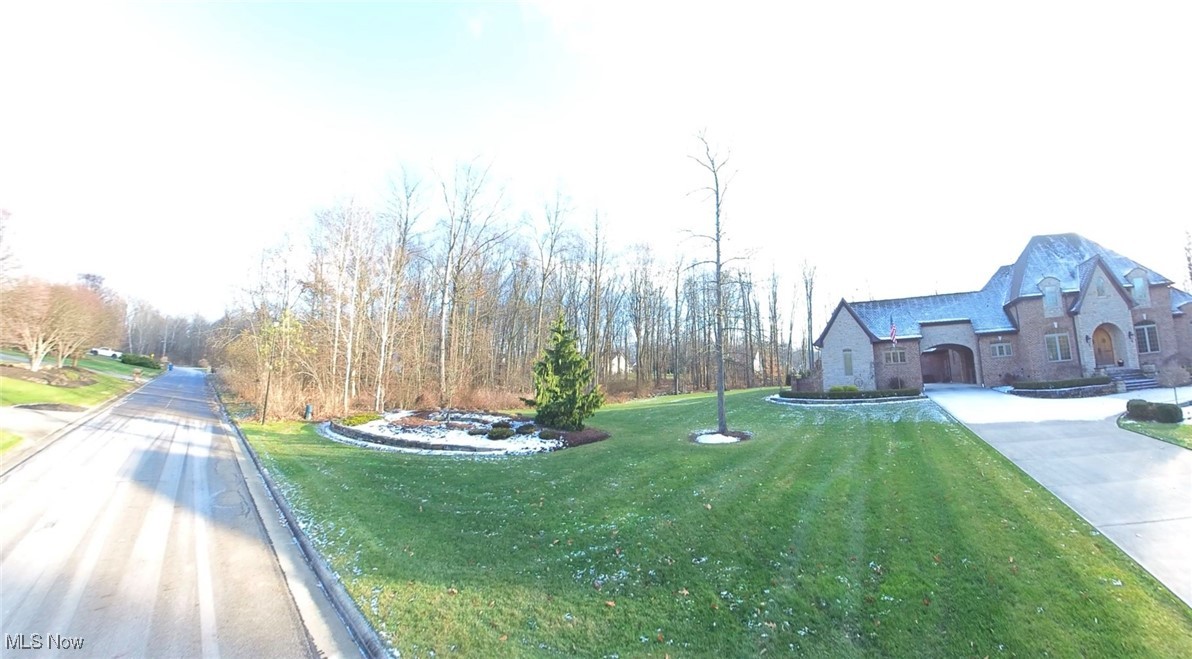643 Saddlebrook Drive Property Photo 3